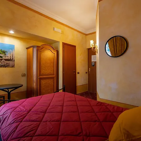 Edera Otel 3*