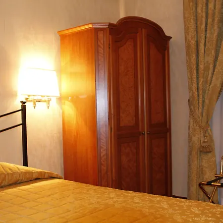 Edera Roma
