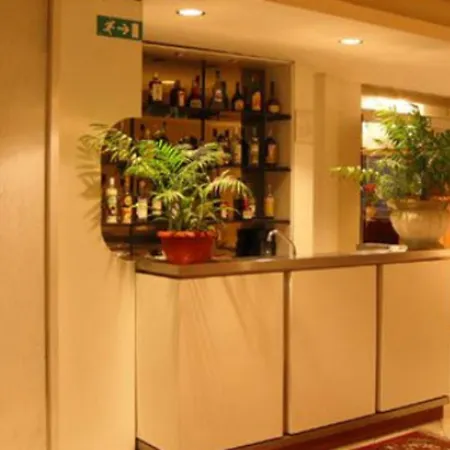 Edera Otel
