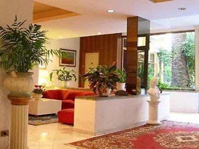 Edera 3*