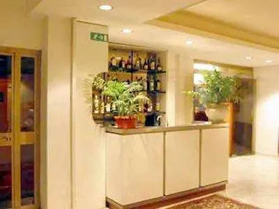 Edera Hotel 3*