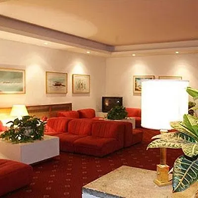 Edera Hotel