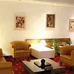 Edera Rome
